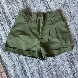 Military cargo shorts